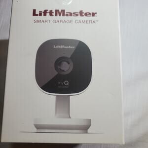 LiftMaster MYQ-SGC1WLM Smart Garage Camera